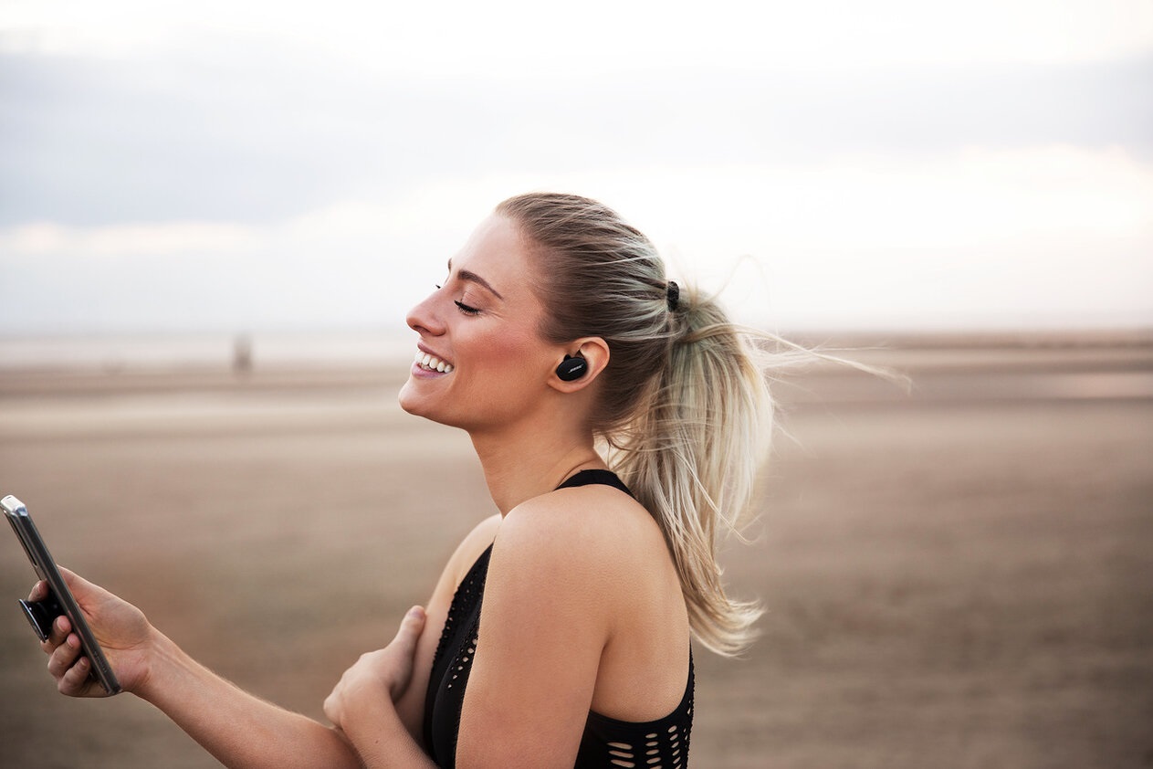 Bose Sport Earbuds – витринный образец - купить со скидкой в Bose Store